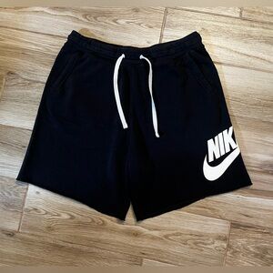 Men’s Nike shorts - XL
